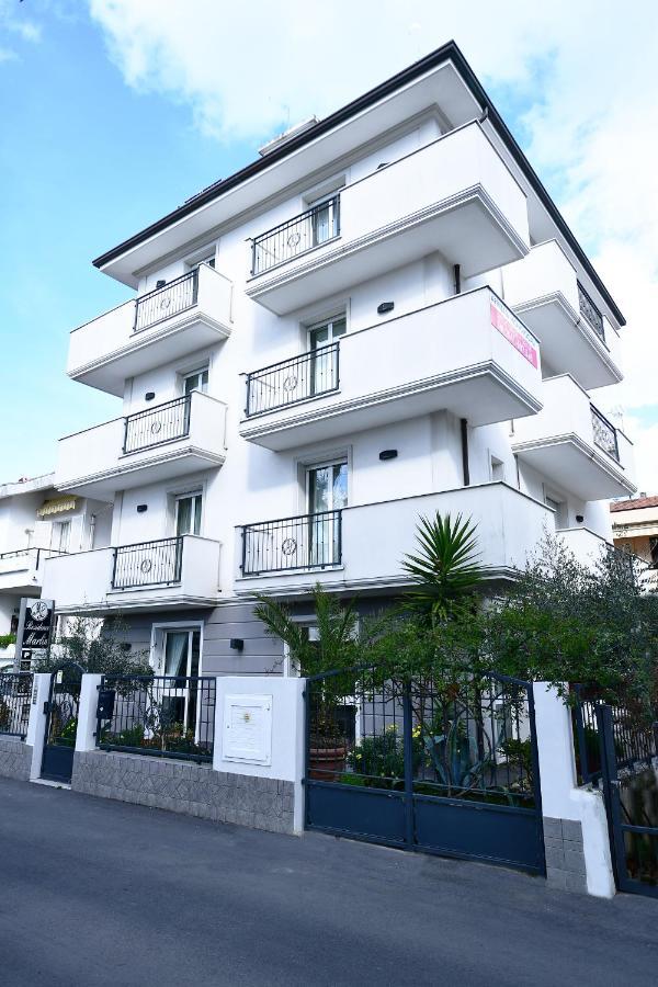 Residence Marlin リッチョーネ エクステリア 写真