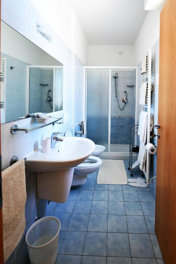 Residence Marlin リッチョーネ エクステリア 写真